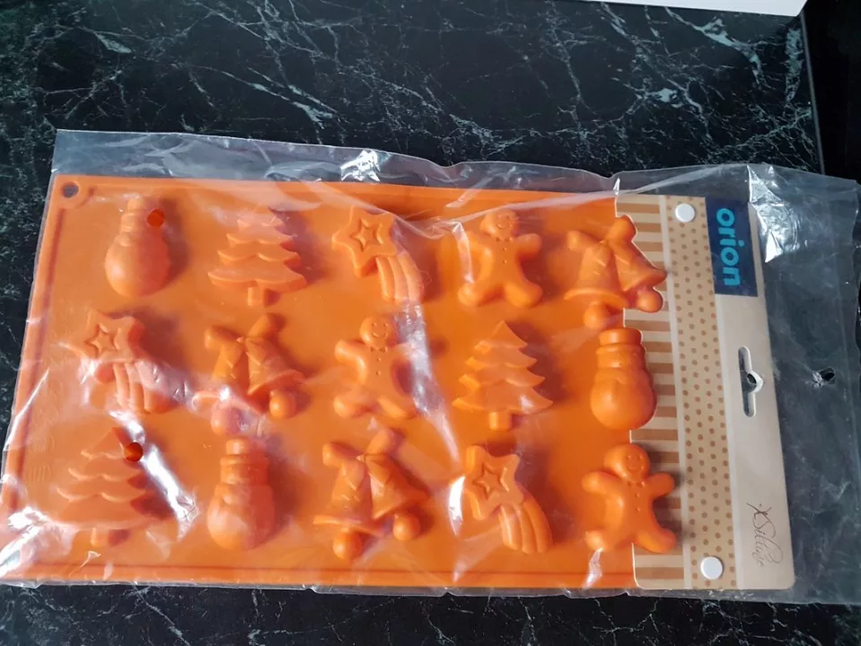 Forma na 15 ks vánočních tvarů silikon