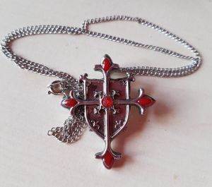 Amulet - Štít s křížem-Templářský