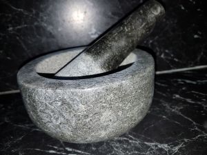 Hmoždíř kamenný 14 cm