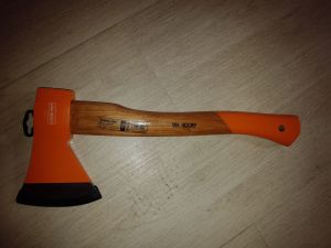 Sekera 1000 g Hickory s násadou  | Sekera Hickory USA  600 g, Sekera Hickory USA 800g, Sekera 1000 g Hickory s násadou 40 cm