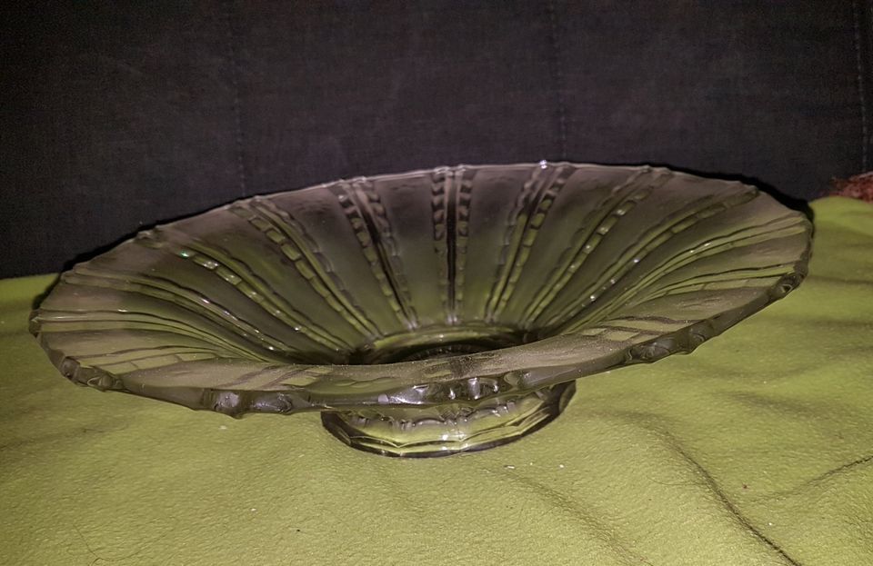 Skleněná mísa na noze, průměr 33 cm, na ovoce