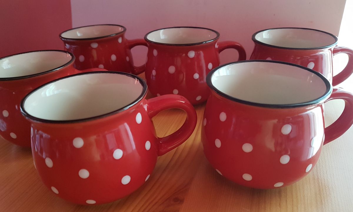 Toro Hrnek červený s bílými puntíky 230 ml, sada 6ks