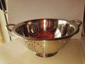 Cedník 28 cm-nerez