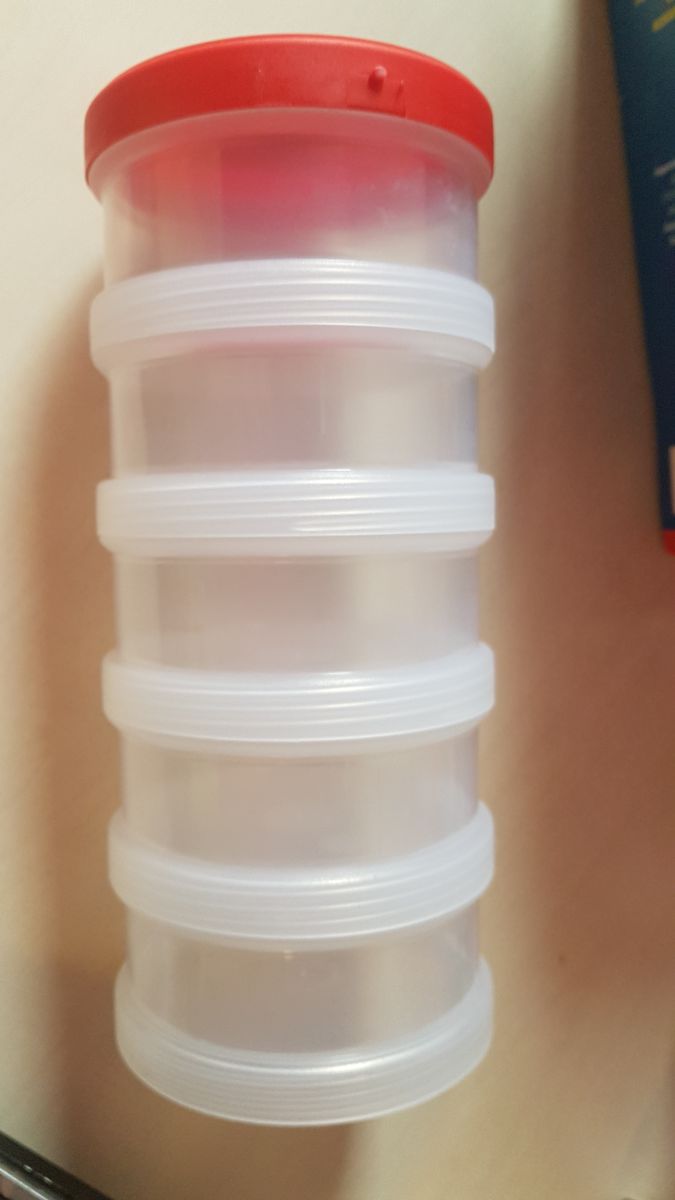 box plastový, šroubovací s víkem, 5 misek, 95 x 210 mm