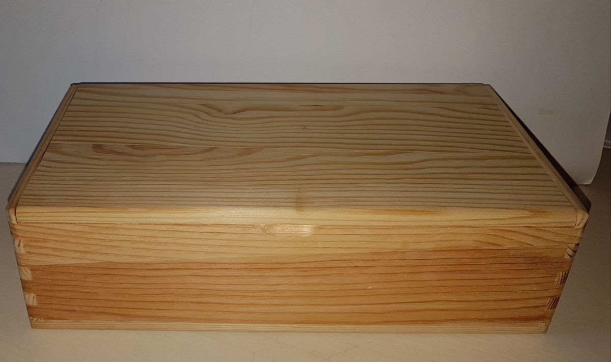 Dřevěná krabička třeba na čaj, nebo jako šperkovnice 26x14x7 cm