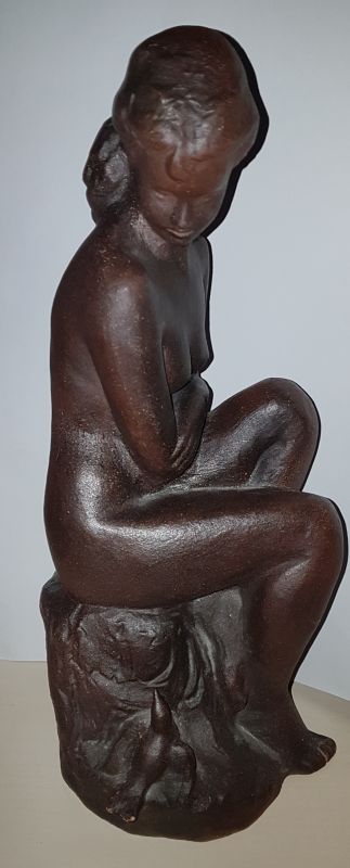 Soška ženy-akt výška 31 cm, keramika, 60 léta