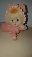 Soška batolete výška cca 10 cm , materiál netušíme