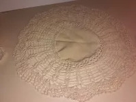 Dečka kulatá průměr cca 32cm ne čistě bílá