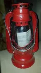 Lampa petrolejová 30 cm červená