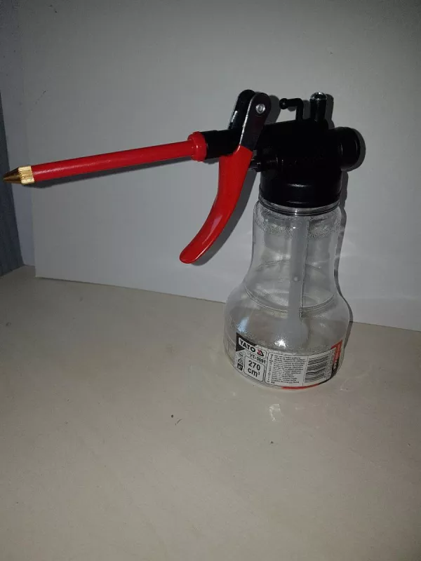 Olejnička s flexibilním hrdlem 270 ml