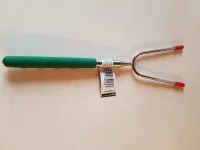 Teleskopická vidlice na opékání, maximální délka 85cm-zelená